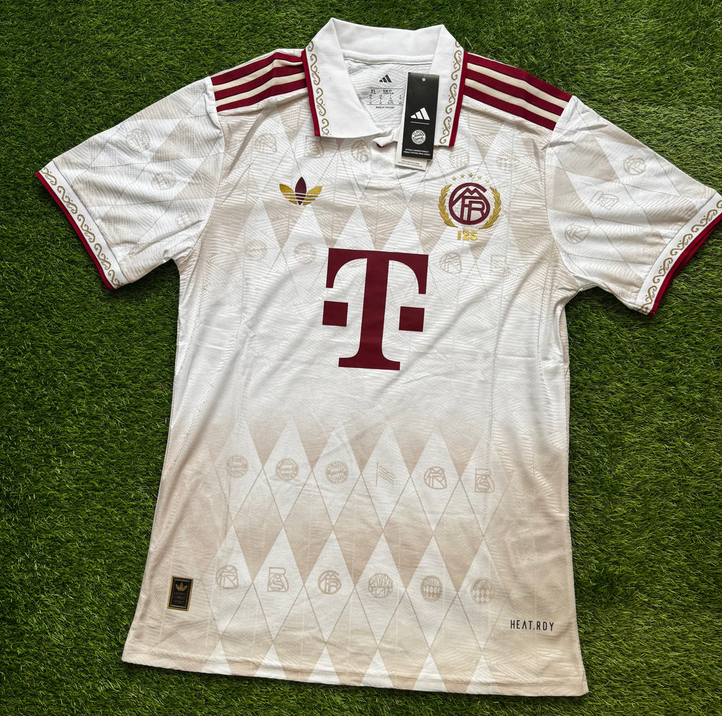 Fc Bayern Munich Special Edition Kit 125 ANS