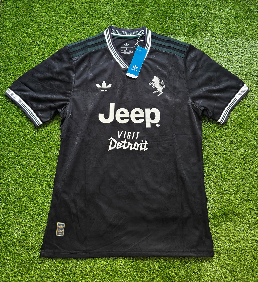 Juventus Third Kit