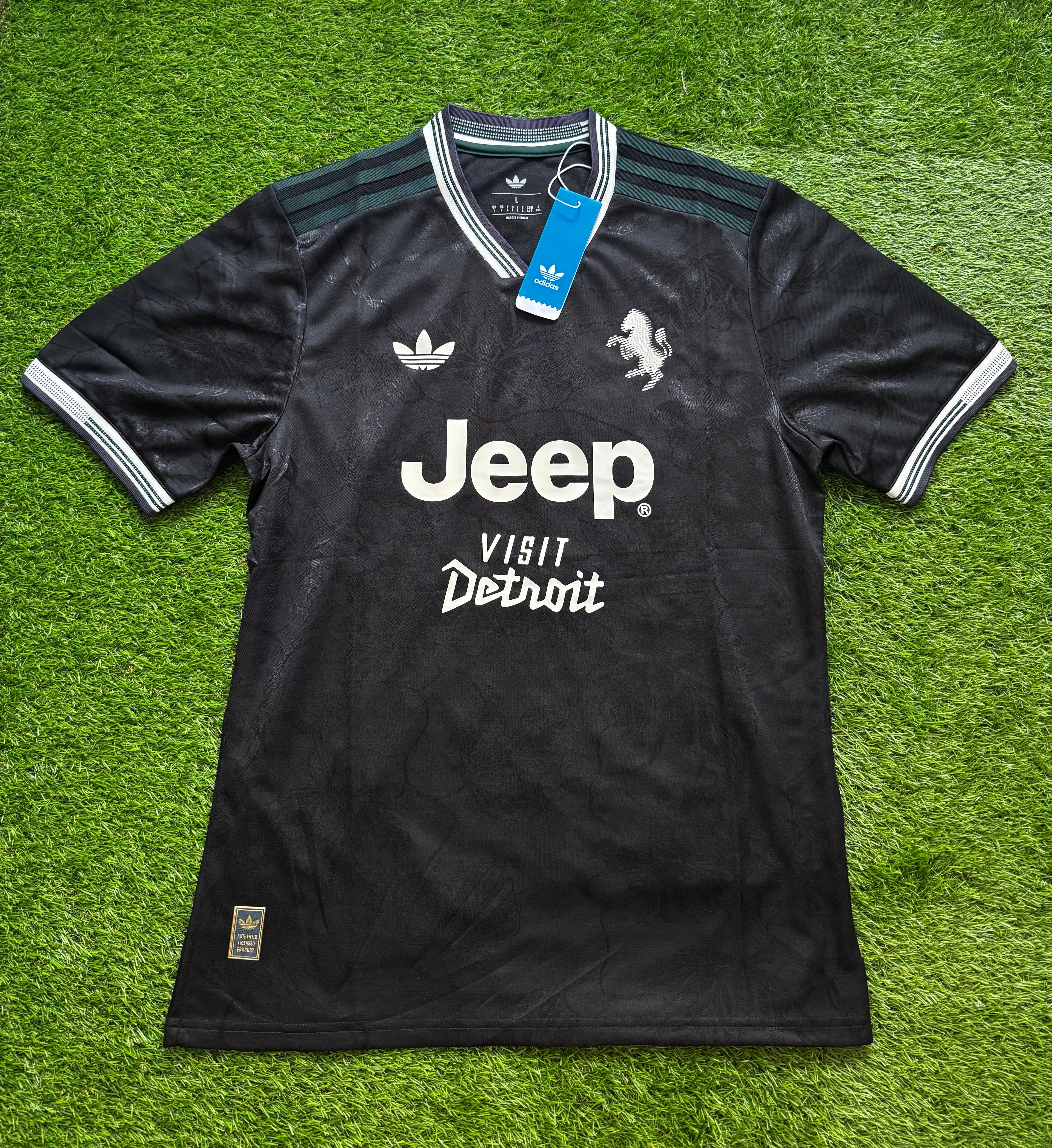 Juventus Third Kit