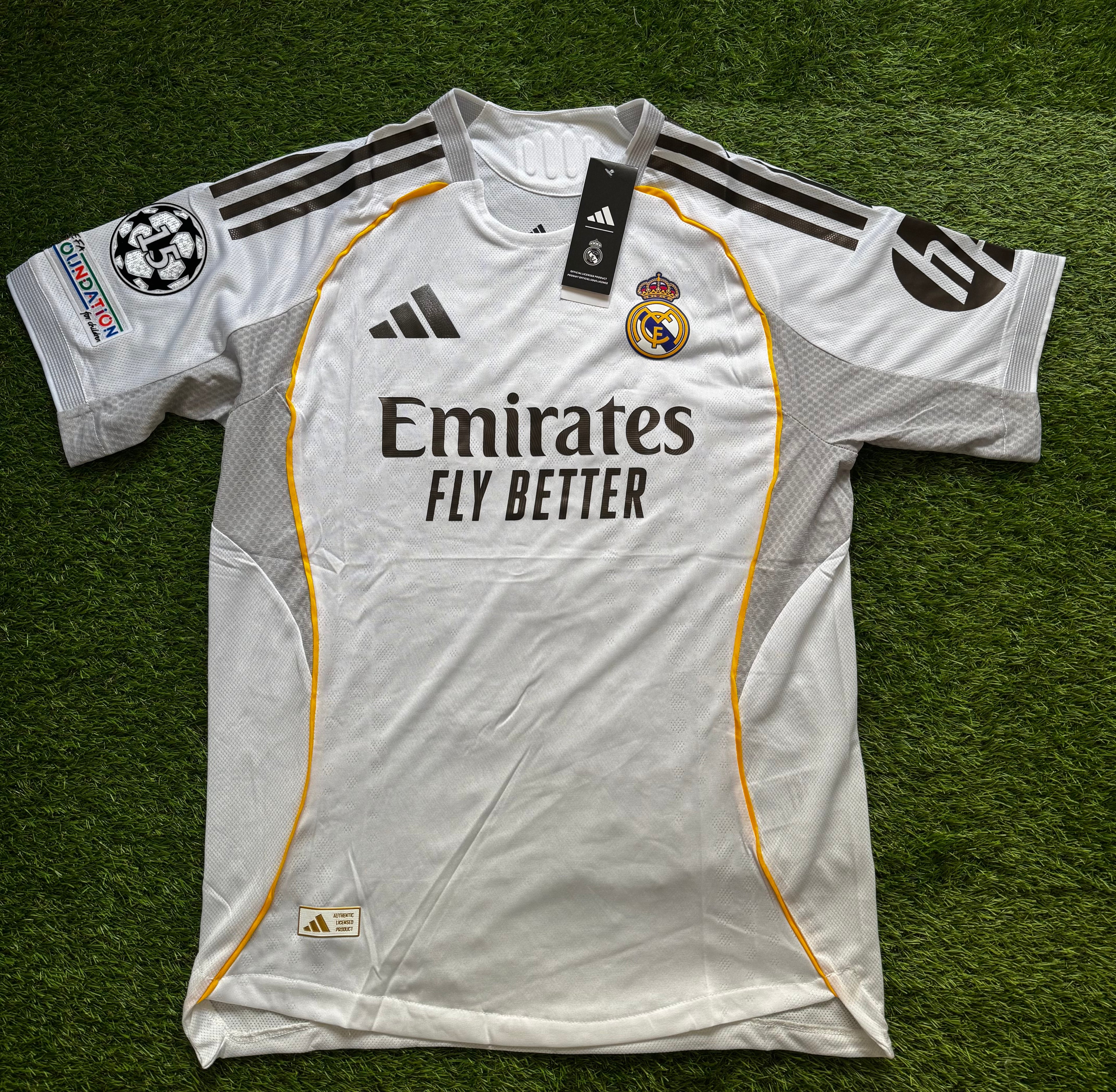 Real Madrid Home Kit 2025 - 2026