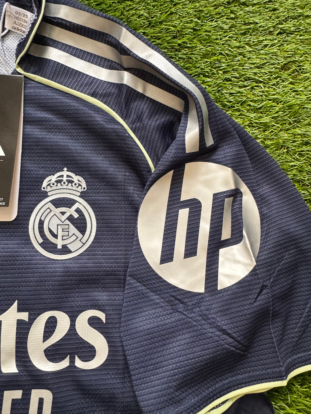 Real Madrid Away Kit 2025 - 2026