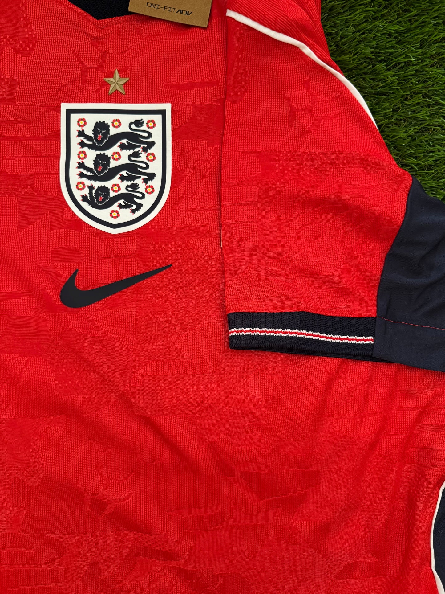 🏴 England Away Jersey 2026/27 | قميص إنجلترا الاحتياطي 2026 الرسمي 🔥⚽